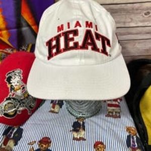 Vintage Miami Heat Hat Cap Snapback Starter The Classic NBA RARE